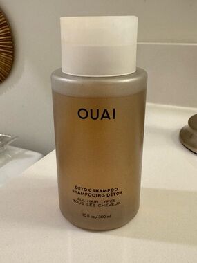 OUAI Detox Shampoo